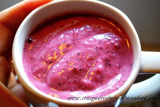 vegan banana berry smoothie