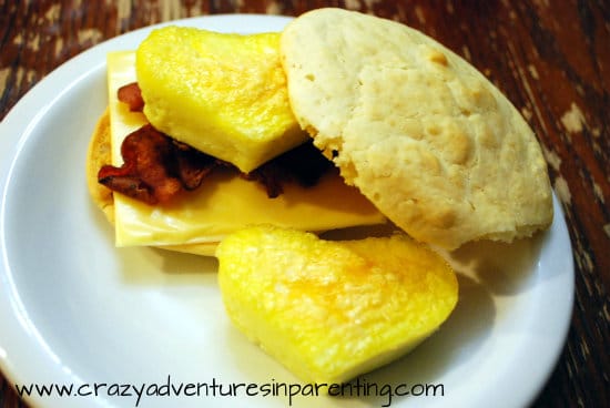 homemade bacon egg and cheese biscuit sandwiches