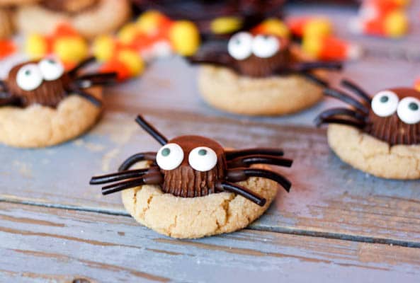 spider blossom cookies
