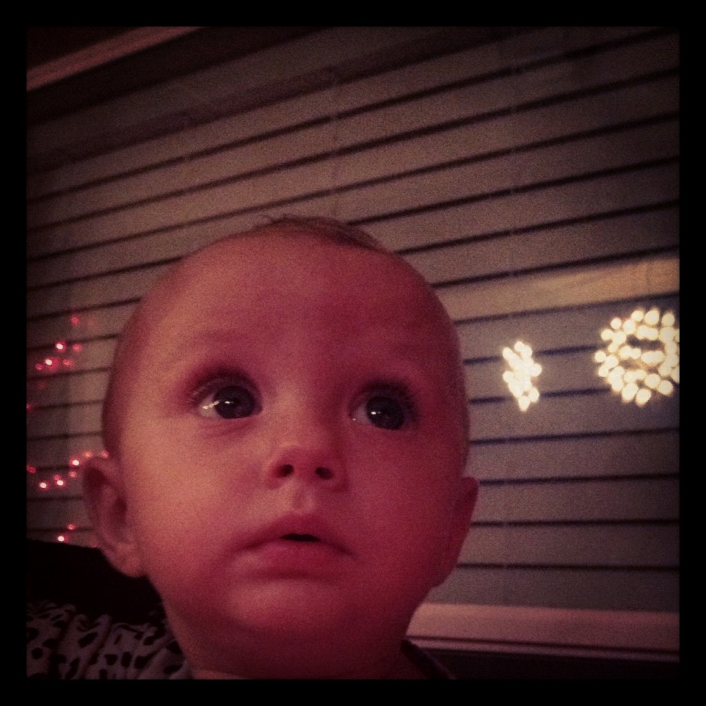 baby v sees christmas lights for the first time