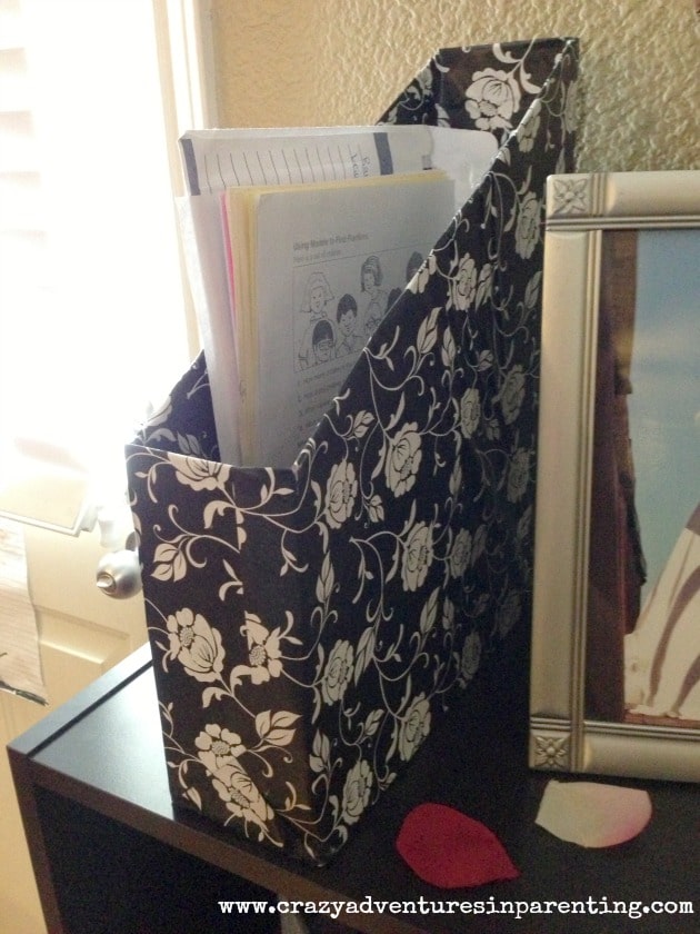 diy school paper holder