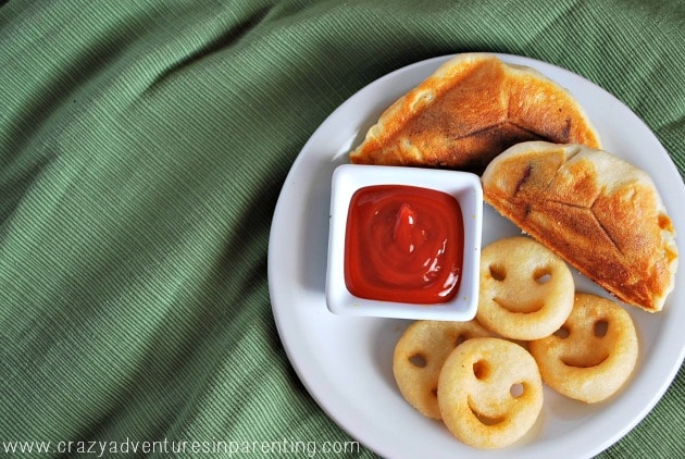 crescent roll hot dog pockets