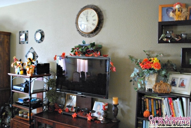 fall decor living room