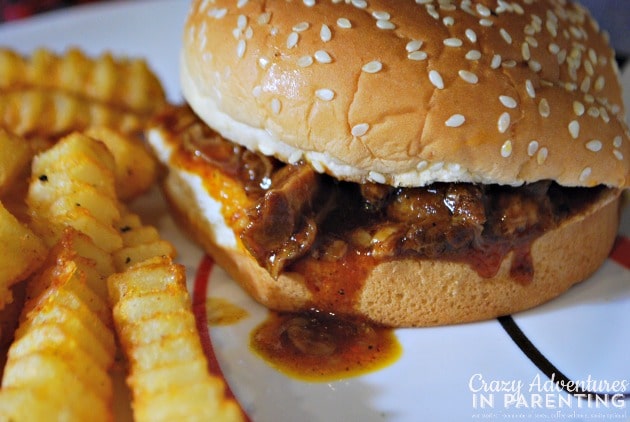 Slow Cooker Barbecue Pulled Pork Sandwiches