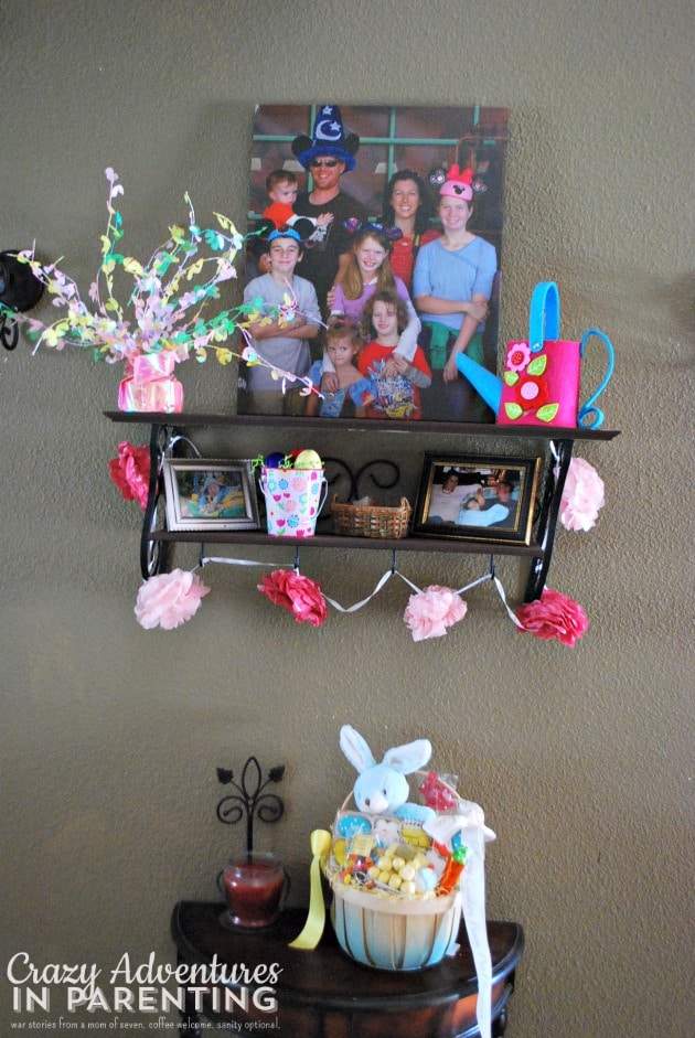 Easter decor with baskets