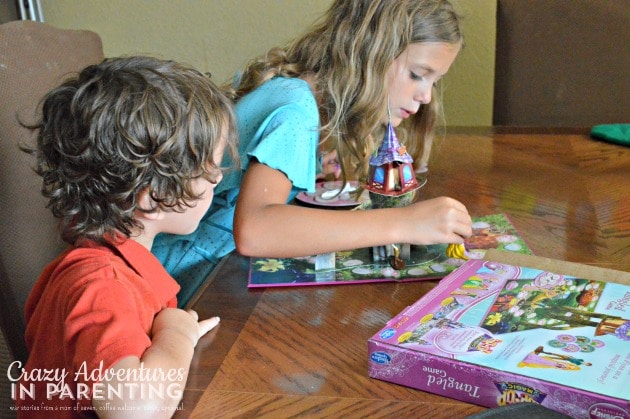 Disney Princess Tangled Pop-Up Magic Game