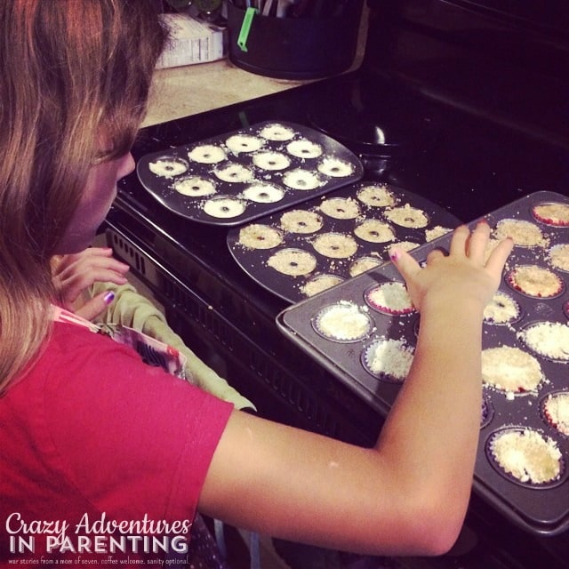 doughnut muffins with sis