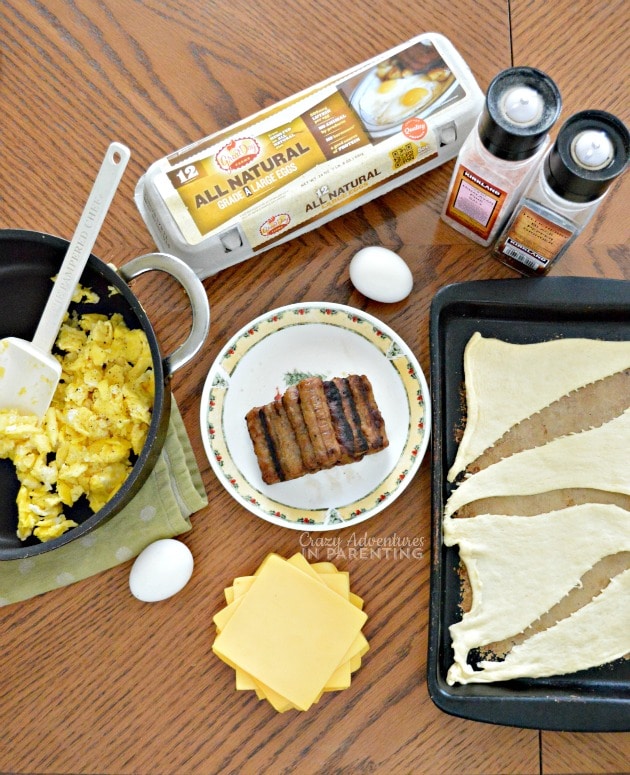 Sausage Egg and Cheese Crescents ingredients