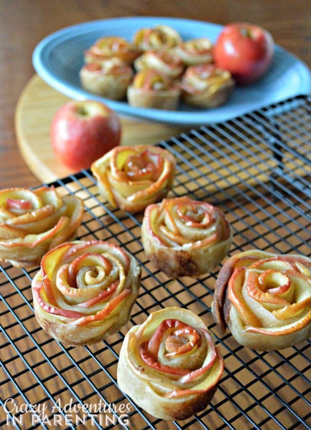 Apple Pie Tarts cooling off