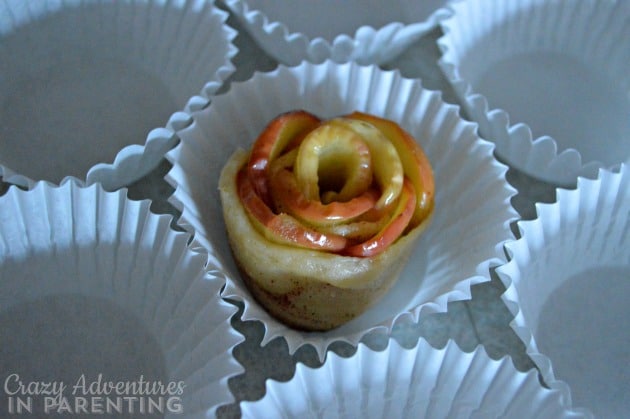 finished Apple Rose Tart in muffin cup