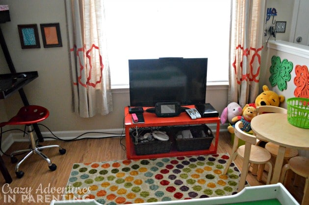 new play room tv cart