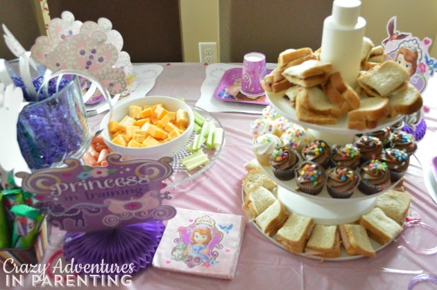 DisneyKids Princess Playdate sandwiches and cupcakes