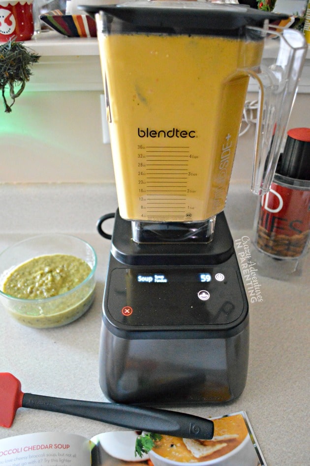 Blendtec preparing Tortilla Soup recipe