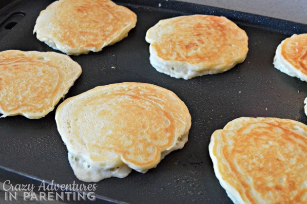 Cinnamon Roll Pancake Bake pancakes flipped