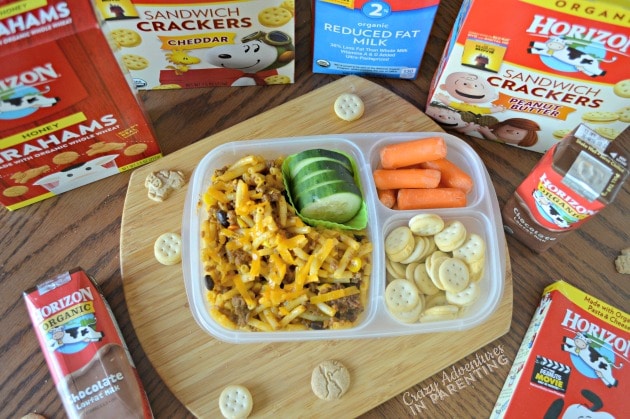 Taco macaroni in school lunch container