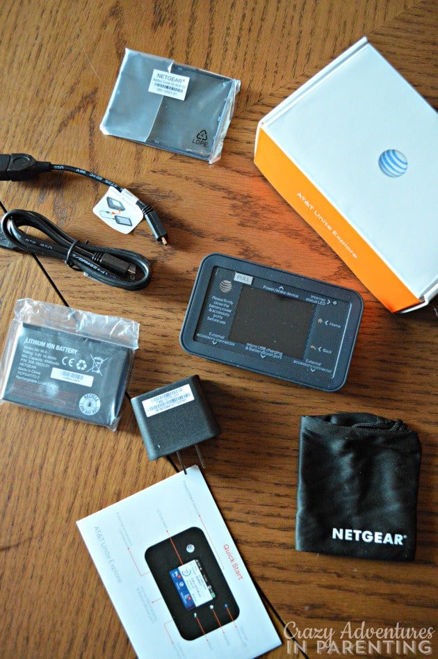 What's in the box for the AT&T Unite Explore by NETGEAR