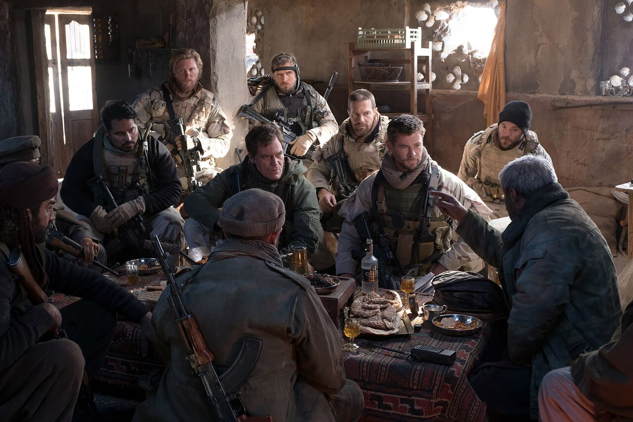 12 Strong Cast