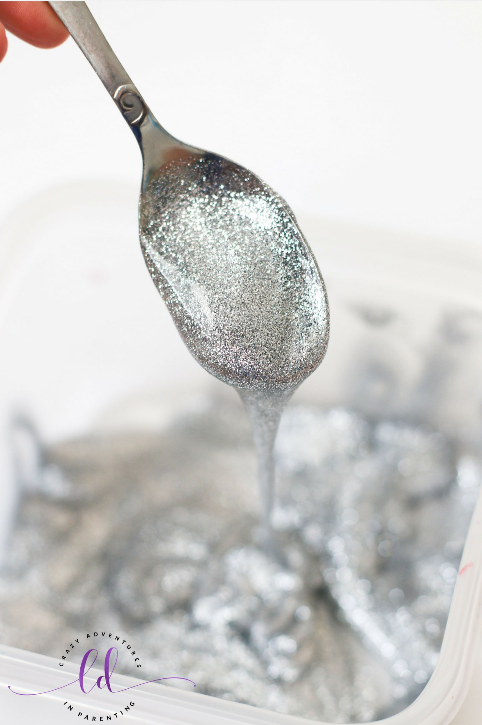 Mix silver glitter into glitter glue