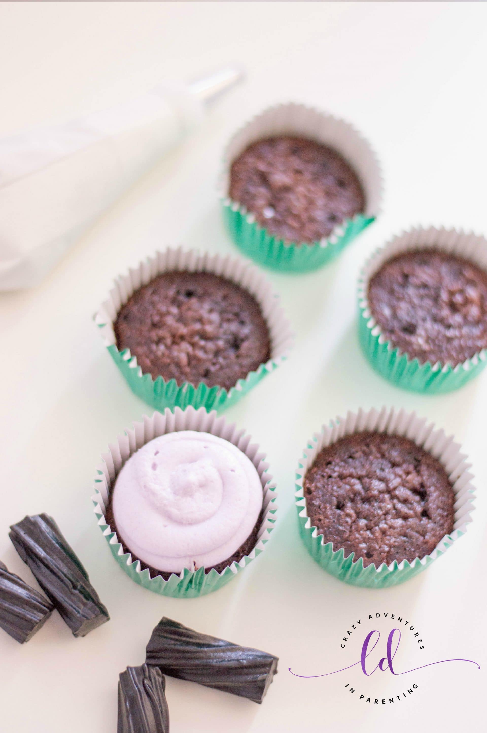 Frosting the Frankenstein Cupcakes