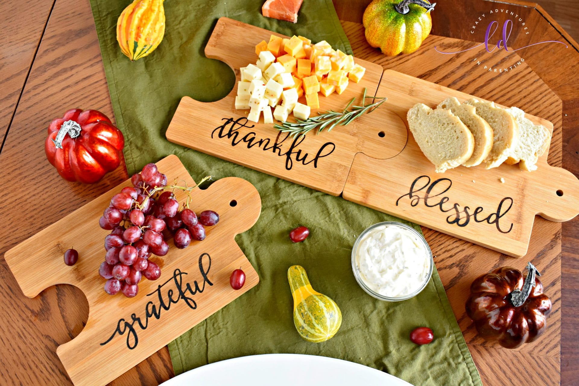 Precious Moments Bountiful Blessings Grateful Thankful Blessed Cutting Board Set