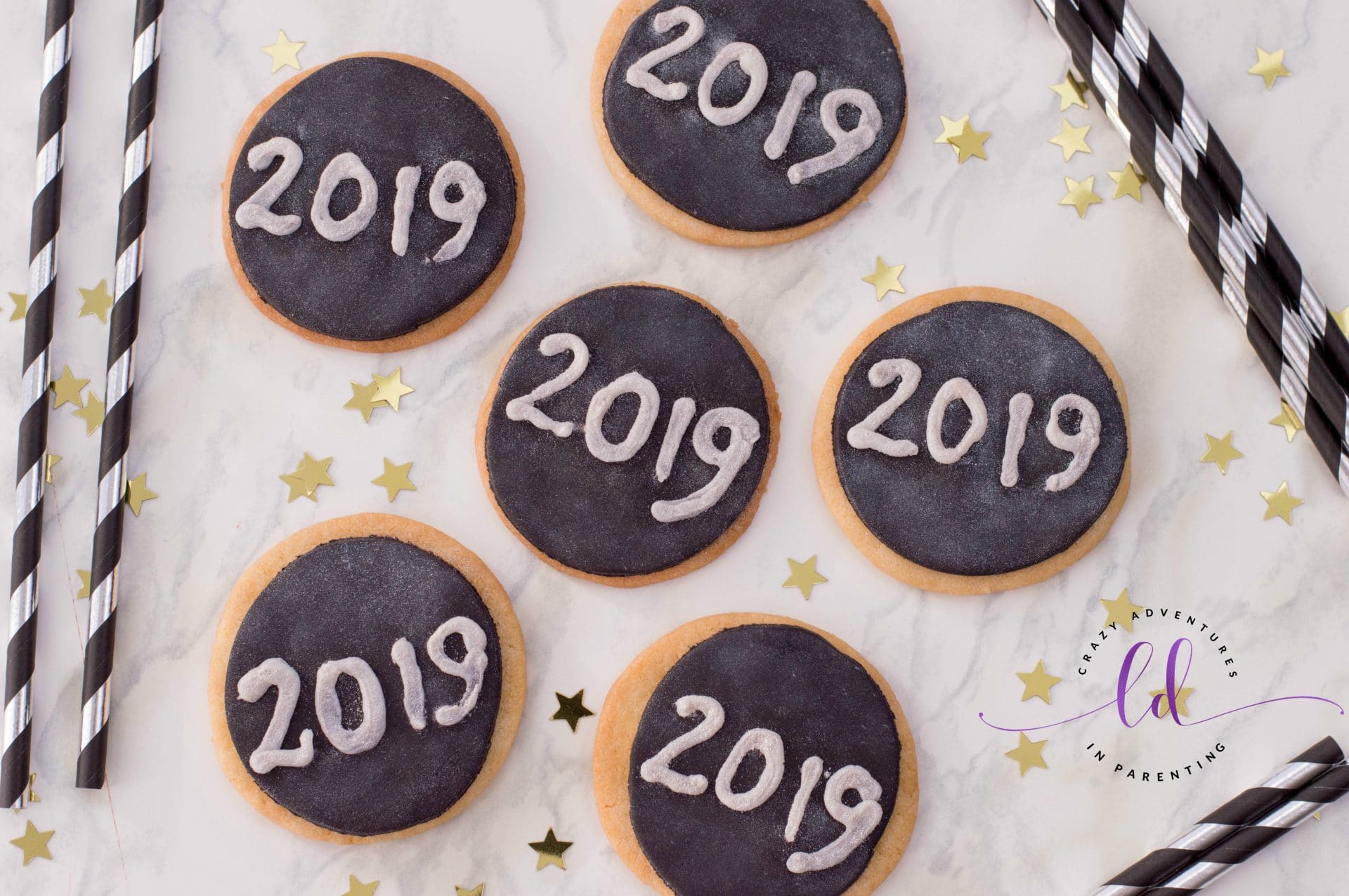 Celebrate New Year's with Glitter New Years Cookies