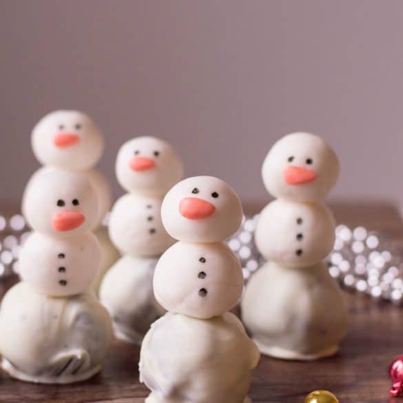 Snowman Oreo Truffles | Crazy Adventures in Parenting