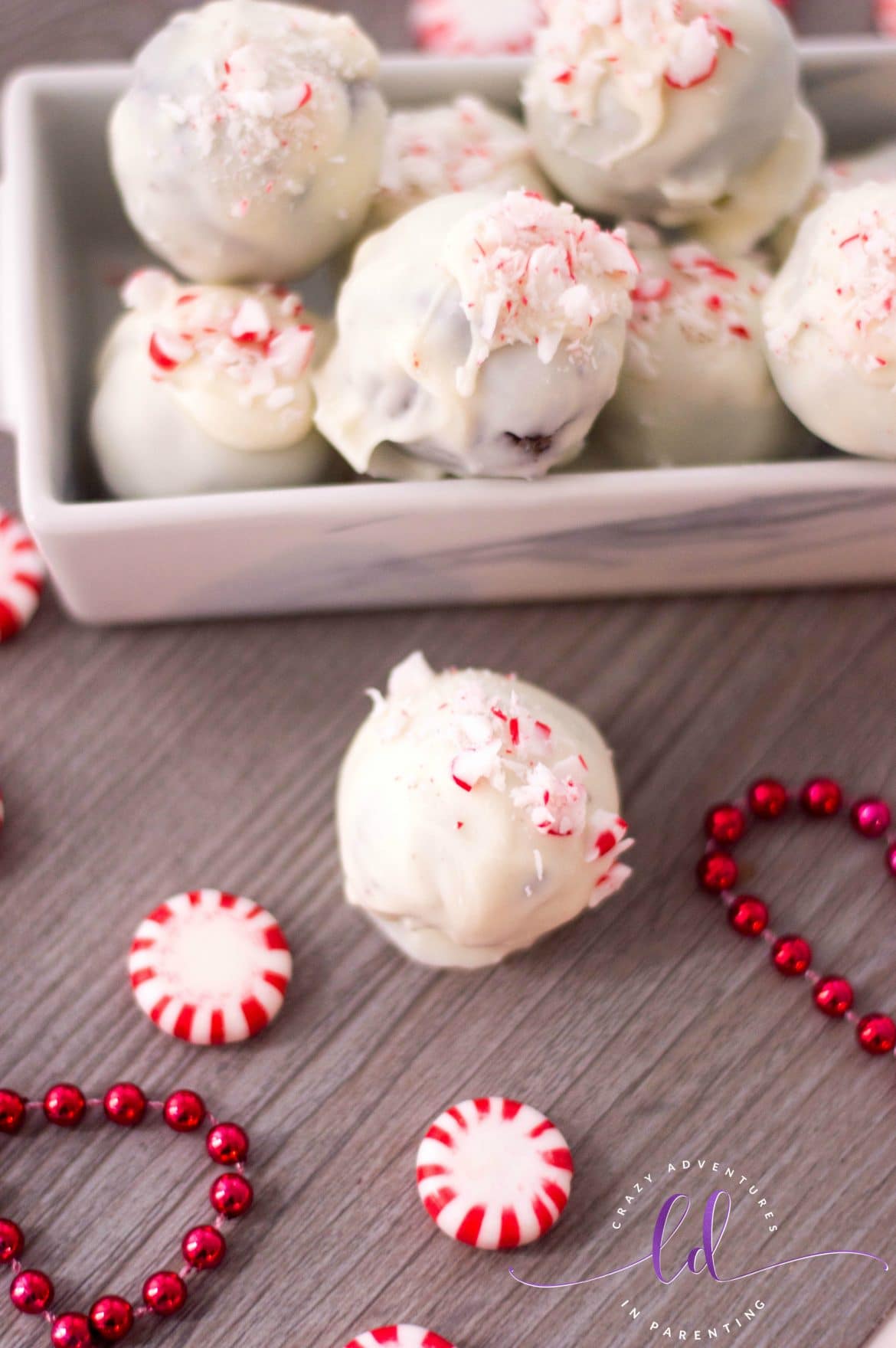 The Best Peppermint Oreo Truffles | Crazy Adventures in Parenting