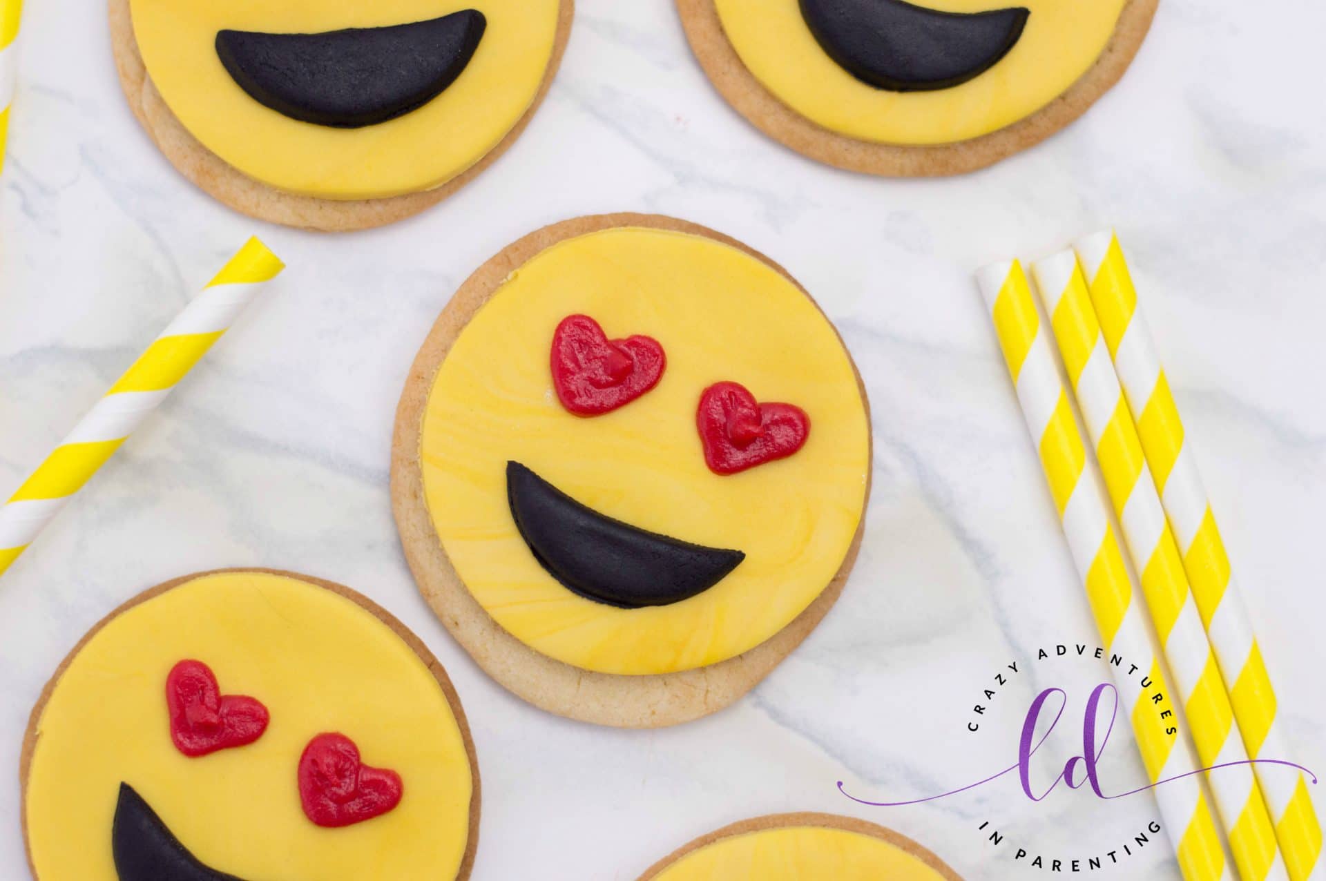 Easy to Decorate Heart Eyes Emoji Cookies