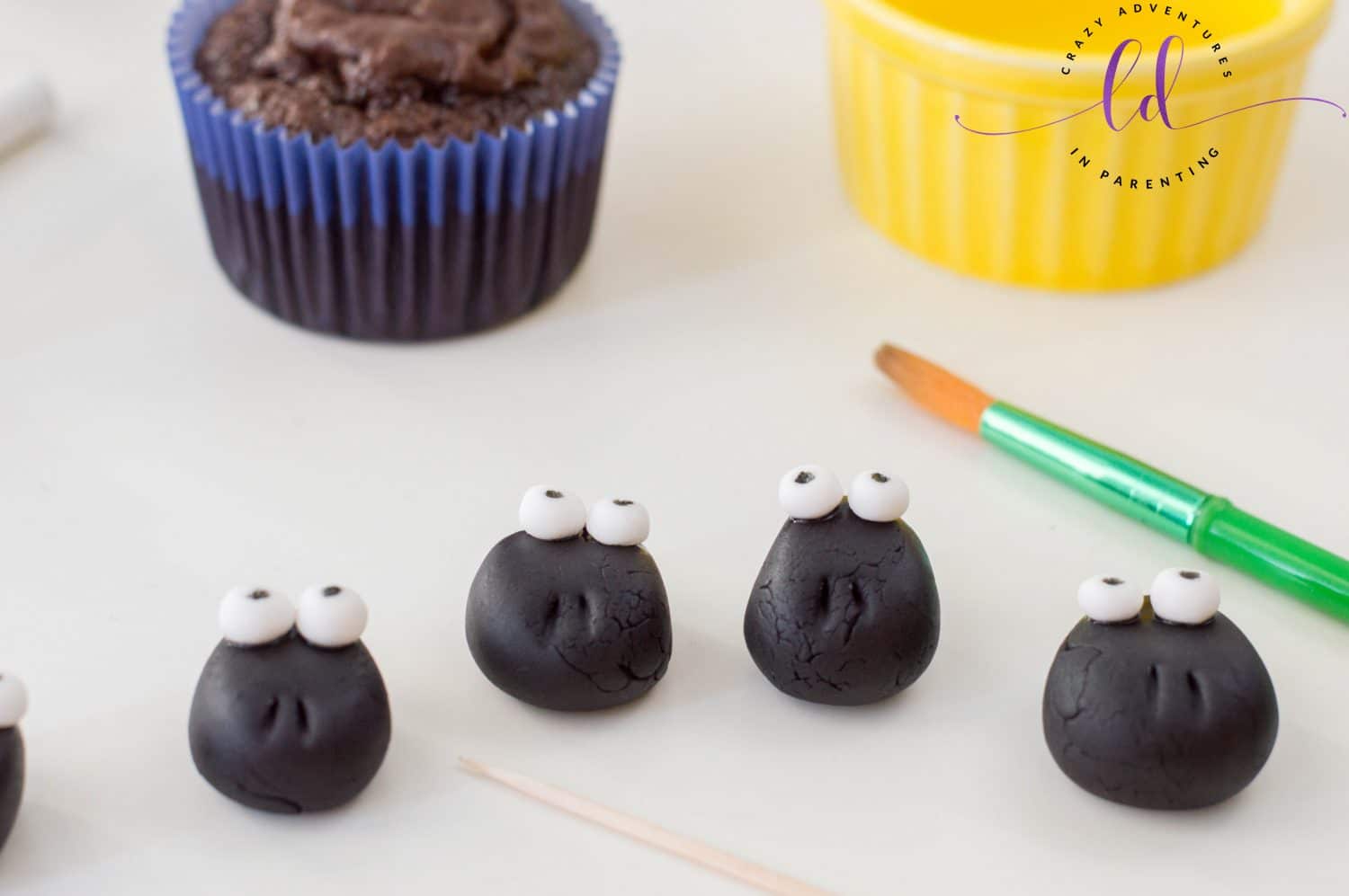 Eyes and Nose for Sheep Cupcakes