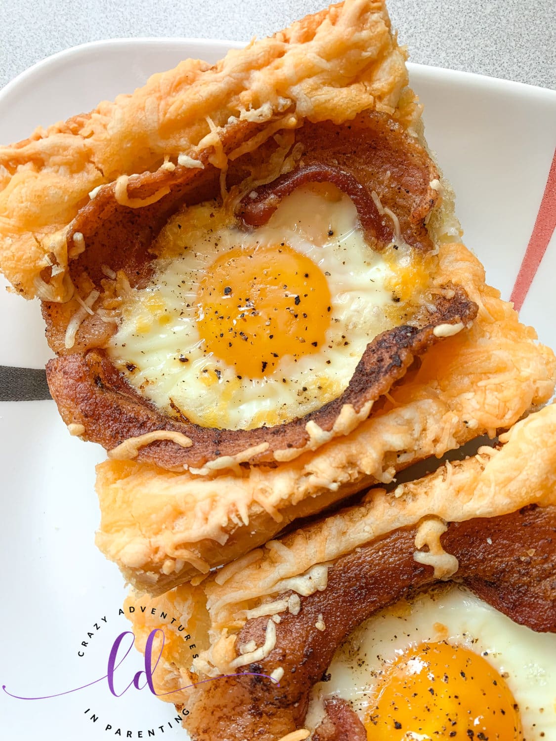 Bacon Cheesy Baked Egg Italian Toast - Easy Brunch Recipe