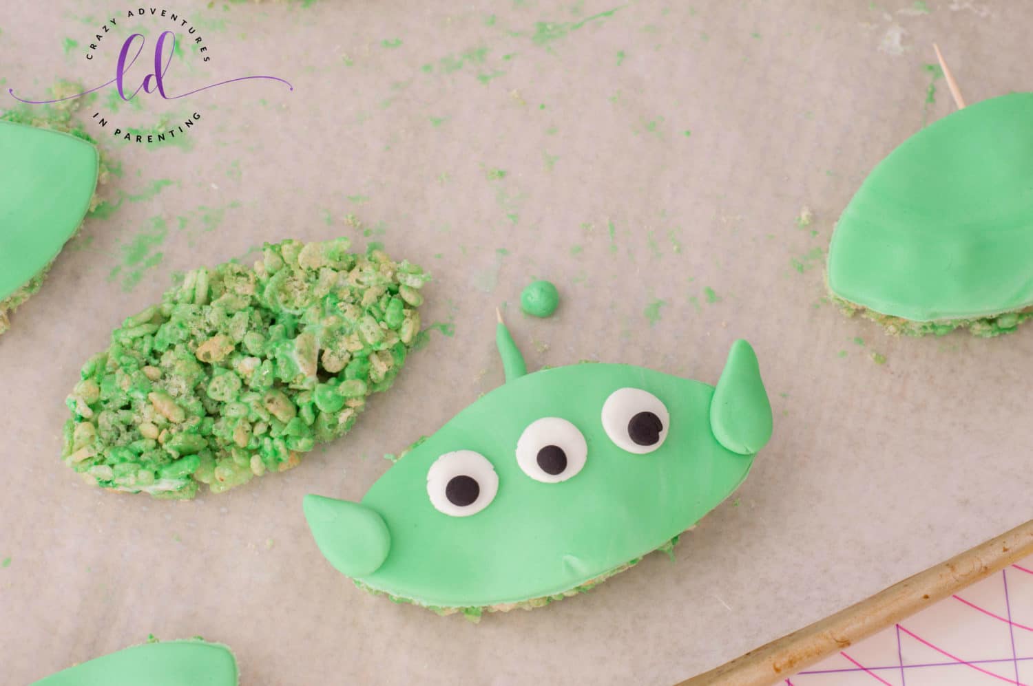 Add Eyes to Toy Story Rice Krispies Treats