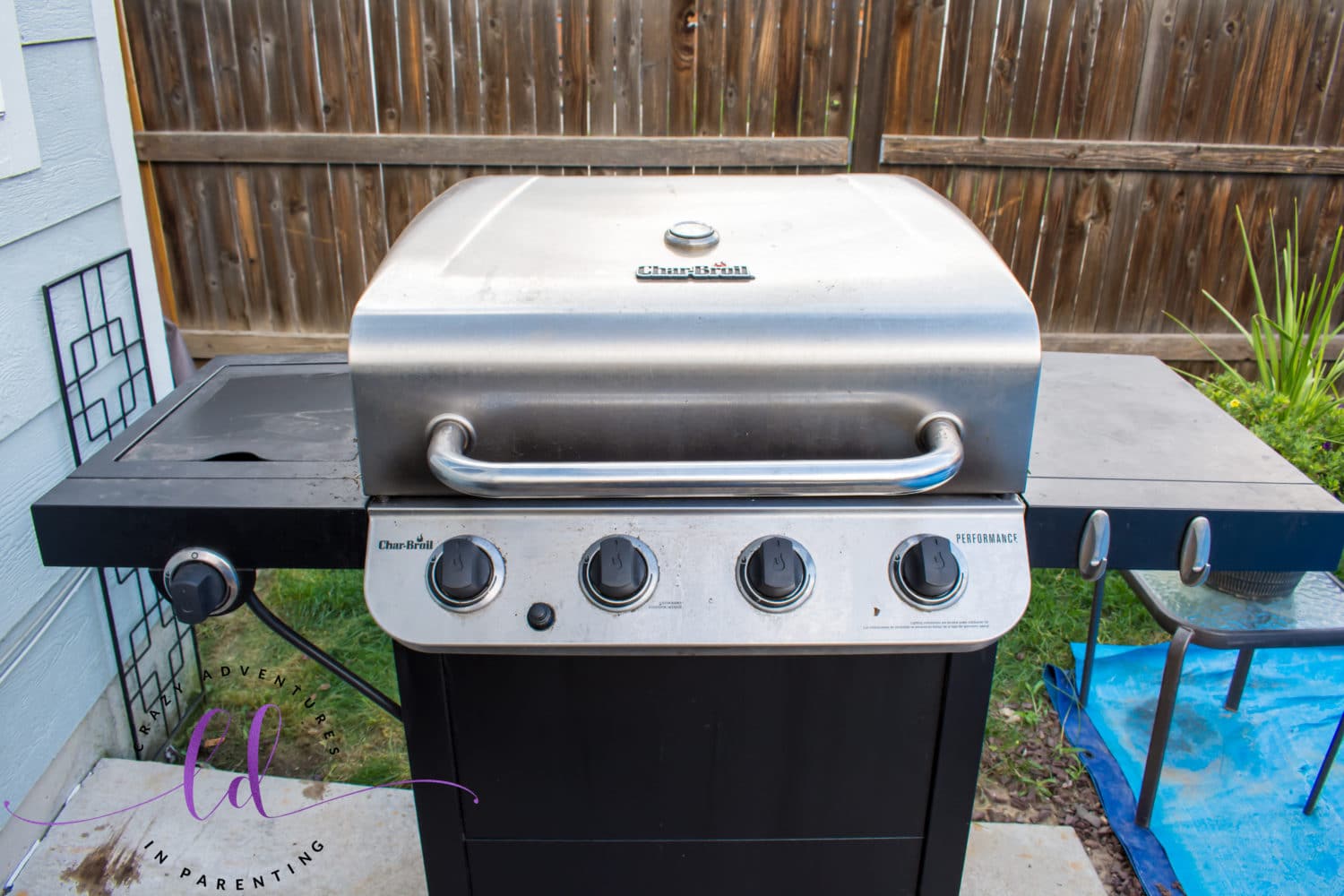 Our Dirty Grill Before Using Goo Gone Grill and Grate Cleaner