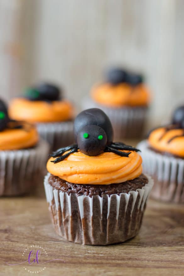 Spider Cupcakes for Halloween | Crazy Adventures in Parenting