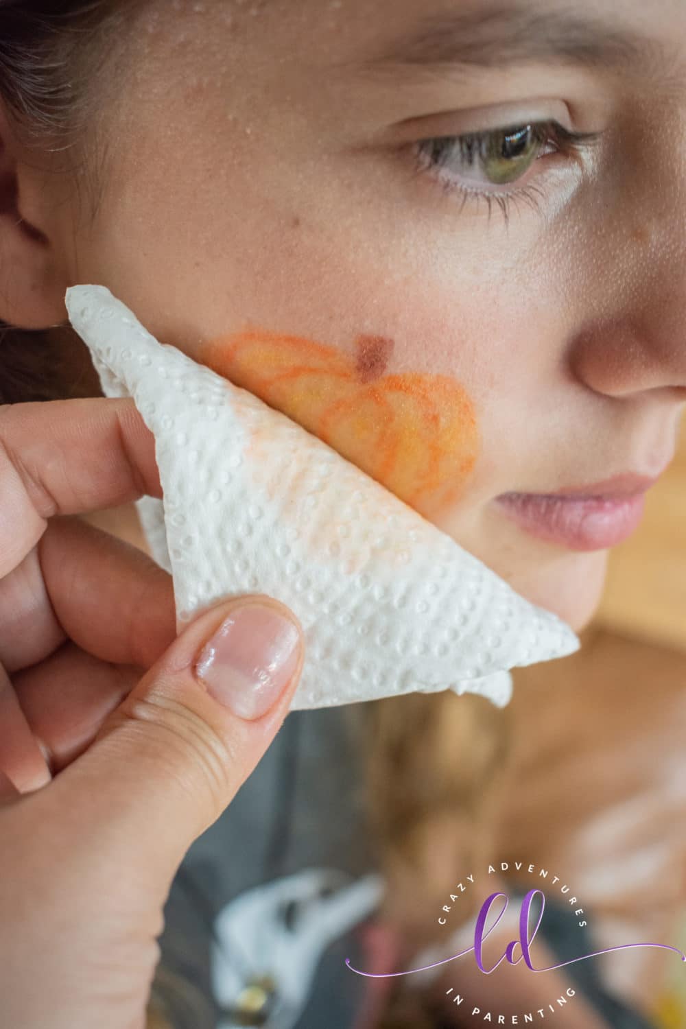 https://crazyadventuresinparenting.com/wp-content/uploads/2019/10/Goo-Gone-Bandage-and-Adhesive-Remover-Removes-Face-Paint-1000x1500.jpg