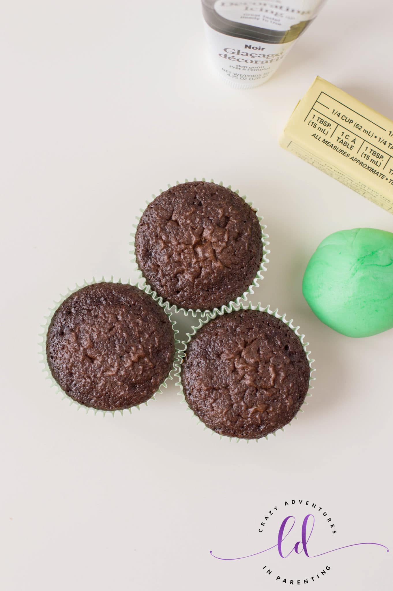 Chocolate Cupcakes Fully Cooled and Ready to Decorate for Green Eggs and Ham Cupcakes