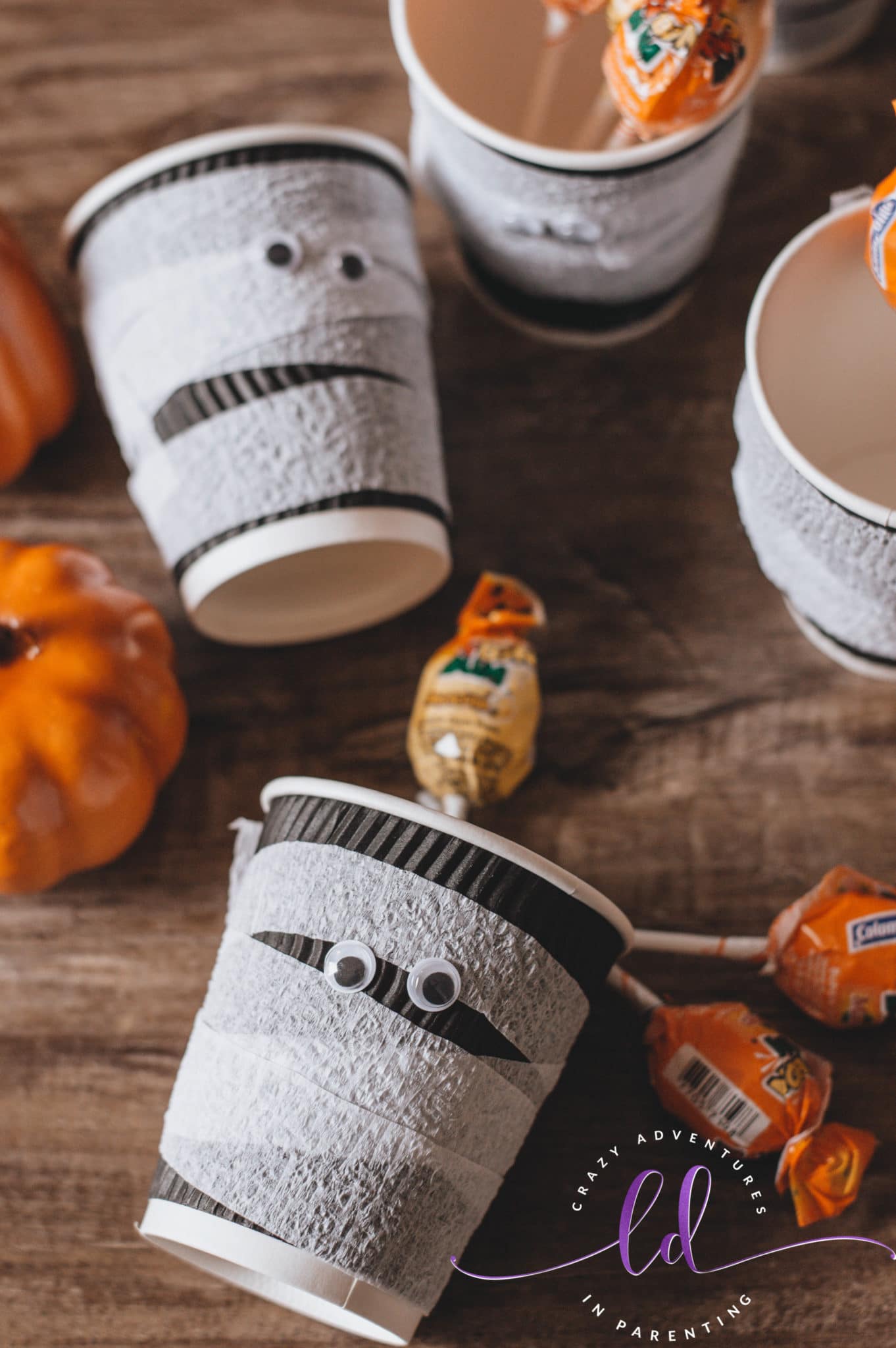 Easy Mummy Treat Cups for Halloween Candy