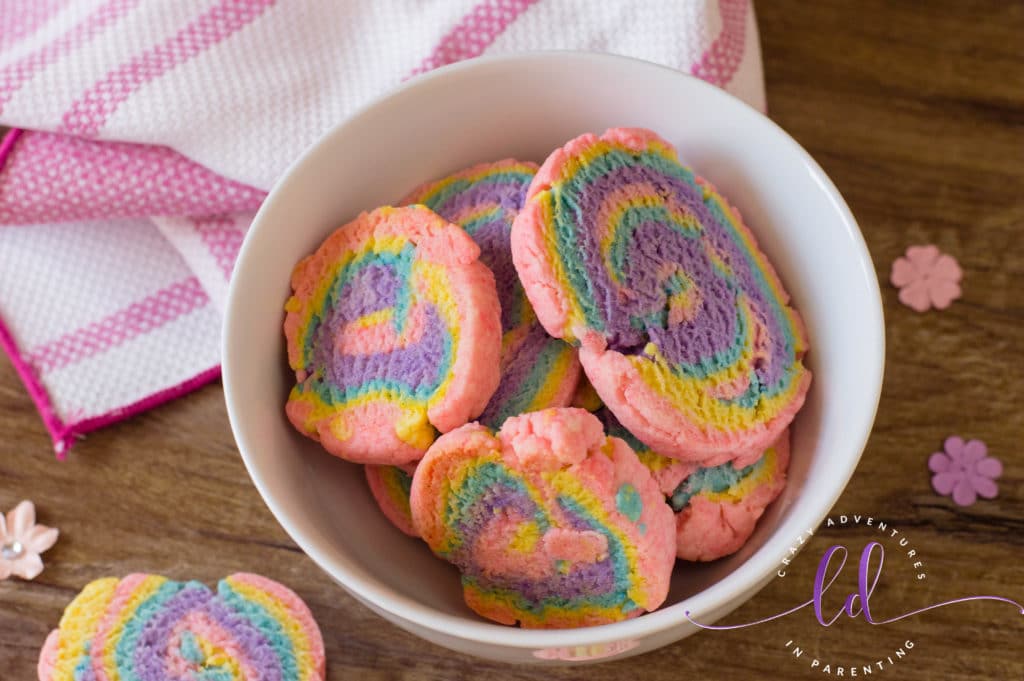 Easy Rainbow Unicorn Cookies