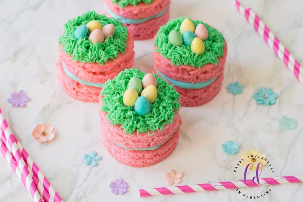 Easy Easter Mini Cakes
