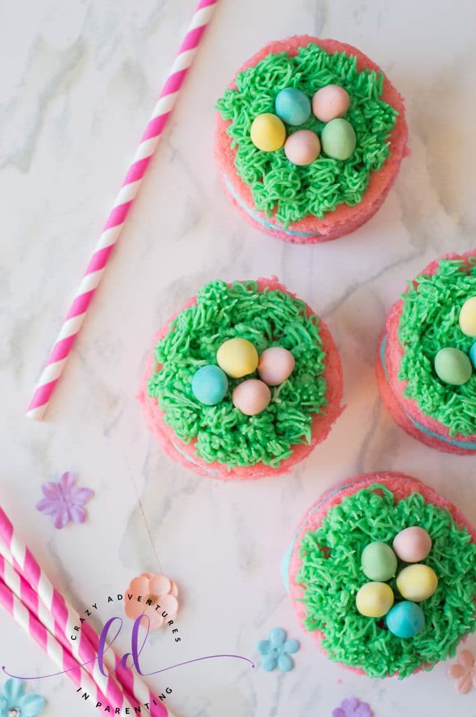 Tasty Easter Mini Cakes Recipe